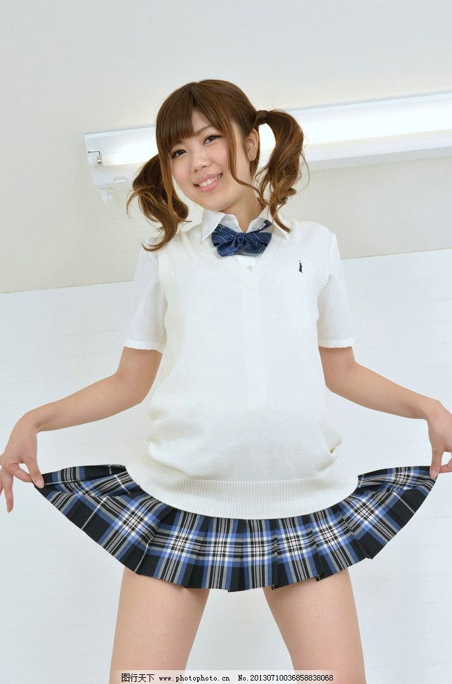 清纯女生 气质美女 可爱美女 制服诱惑 校服美女 青春靓丽 学生装美女