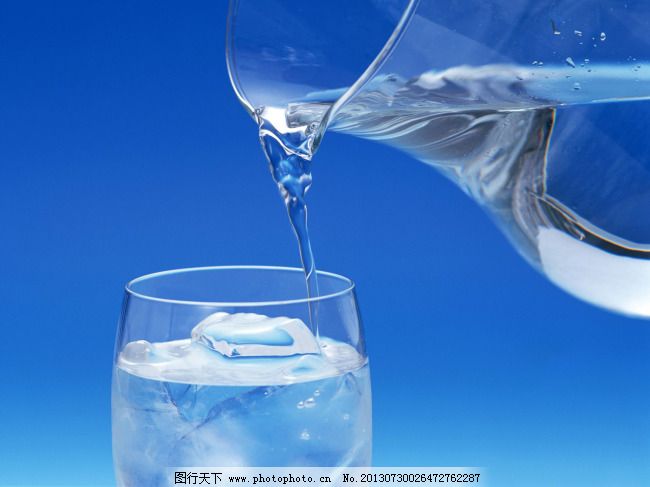 倒水免费下载 杯子 冰块 冰爽 玻璃杯 蓝色背景 凉爽 清凉 清水 水杯 水背景 水杯 杯子 冰块 玻璃杯 水壶 清水 白水 清凉 凉爽 冰爽 蓝色背景 夏日背景 水背景 图片素材 风景|生活|旅游|餐饮