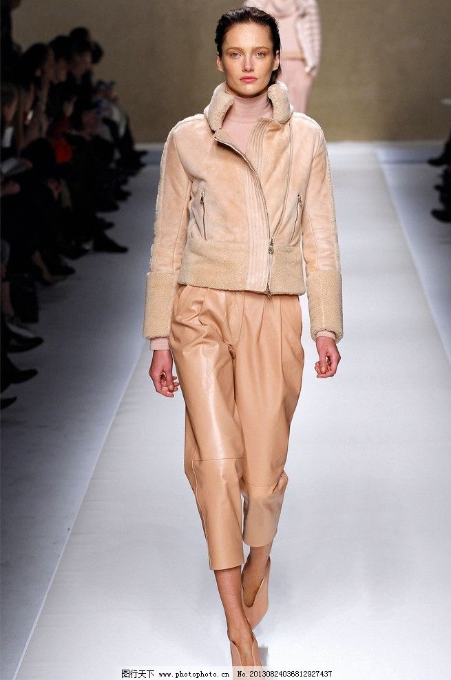 秘密花园涂本作品 花蝴蝶,爱国礼仪手抄报,dnf卡勒特锯锋之刃怎么样,coco黑瓶是淡香水吗